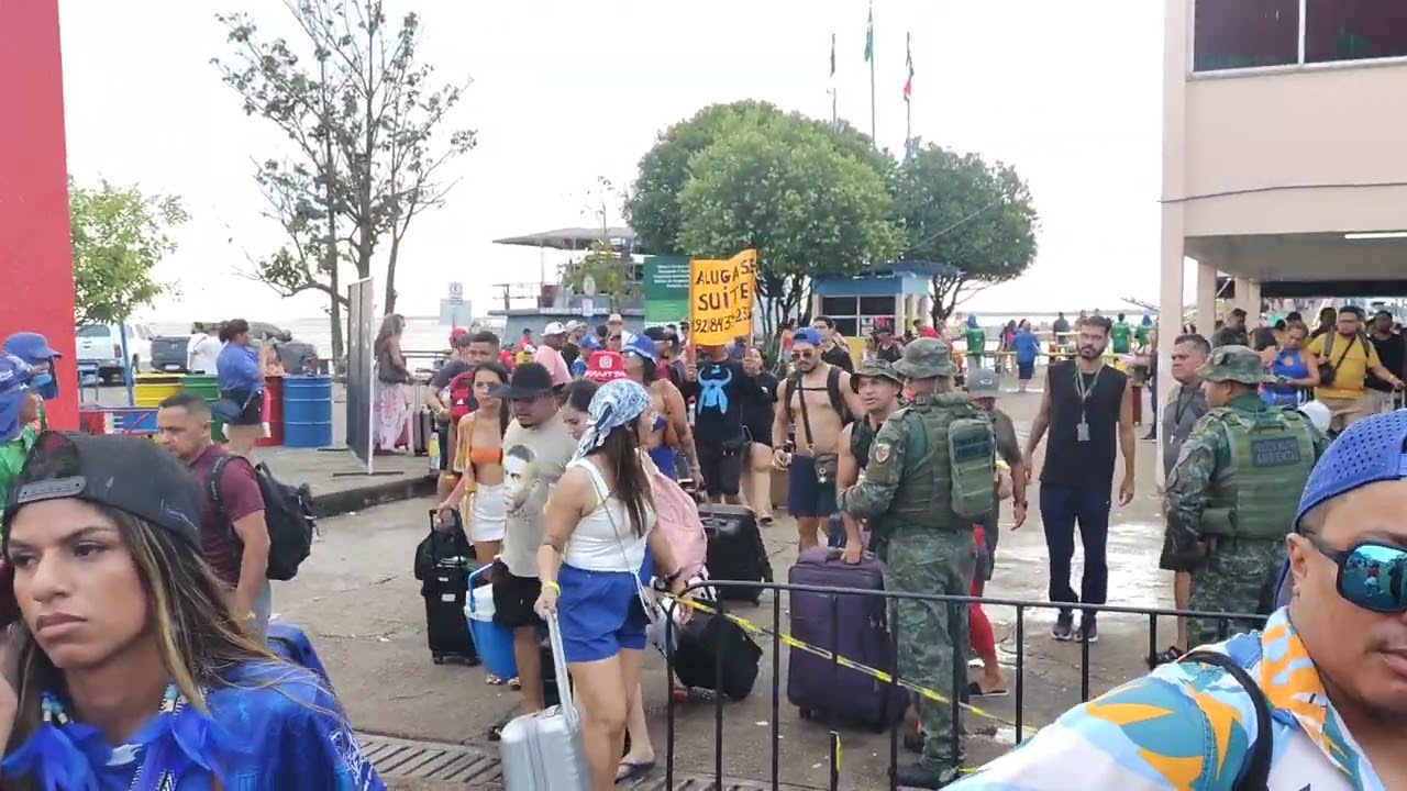 Mũita Gente Chegando em Parintins - 26 de Jundo de 2025