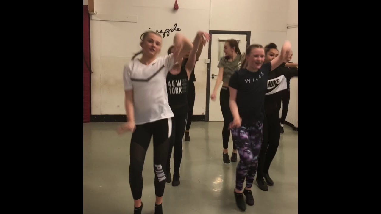 PINEAPPLE DANCE WORKSHOP - Feb 2018 with the CADA STARS