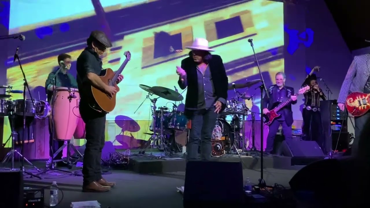 Malagueña Salarosa - Robert Rodriguez, Chingon and Del Castillo