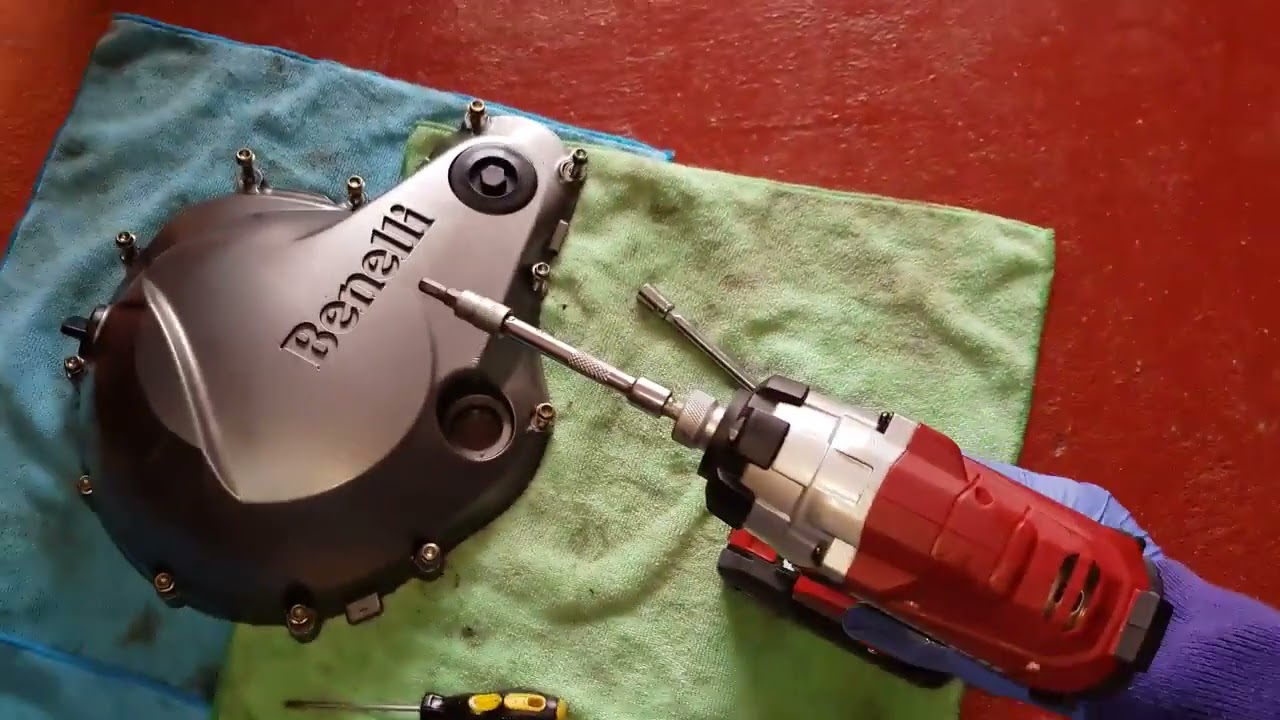 Montaje Embrague Benelli TNT 1130