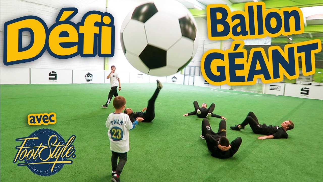 ON DÉFIE FOOTSTYLE AVEC LE PLUS GROS BALLON DE FOOTBALL DU MONDE :)