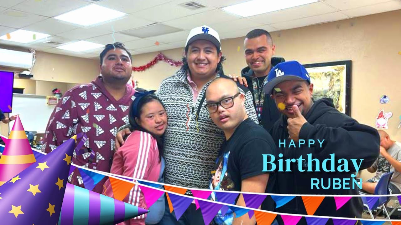 🎉 Coach Rubén’s Day! 💙🎂