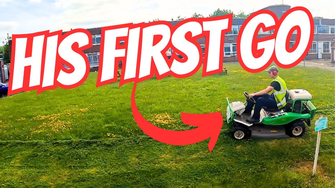 First time operating a ride on brushcutter ETESIA ATTILA AK95#etesia #lewisgardenservicesltd