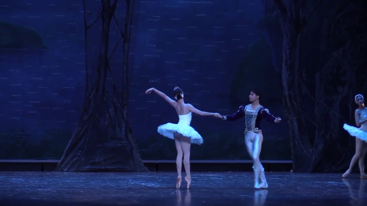 Grettel Morej&oacute;n & Rafael  Quenedit - Swan Lake Adagio.