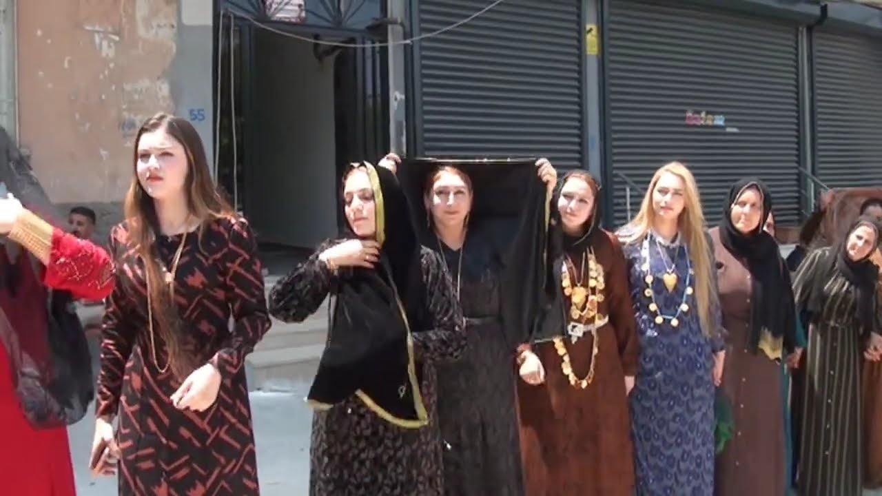 DOM AŞİRETİ MUSTAFA ALTINDİŞ İN OĞLUNUN DÜĞÜNÜ (ÇEKİM BİZE AİT DEGİLDİR) 2