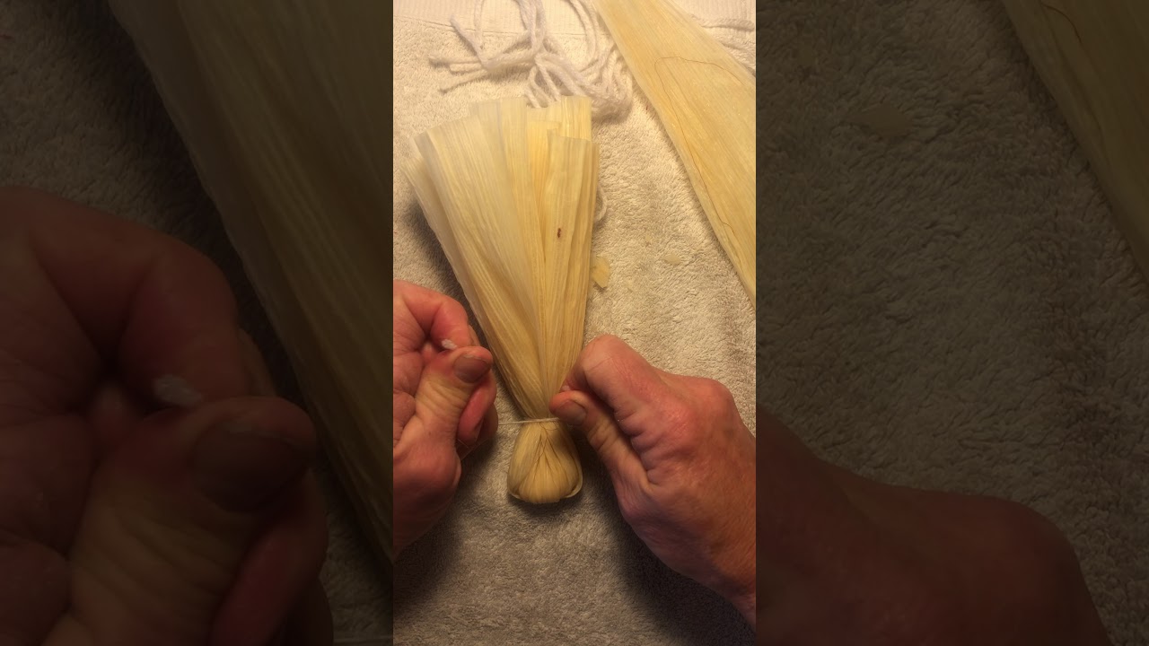 Corn Husk Dolls - Beginning Steps