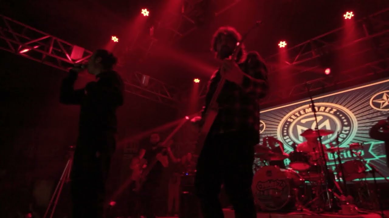Setemarez e Marcão Britto - Céu Azul (DVD TRIBUTO CHARLIE BROWN JR)