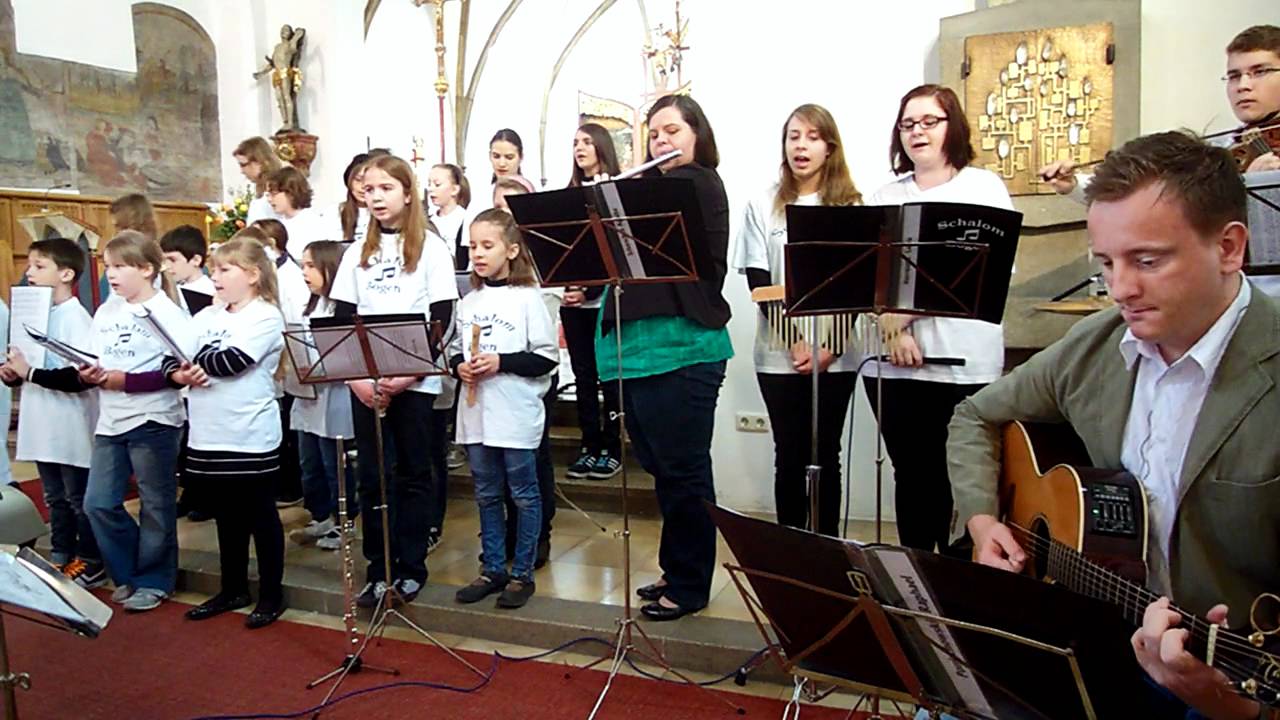 Ave Maria, du bist voll der Gnade