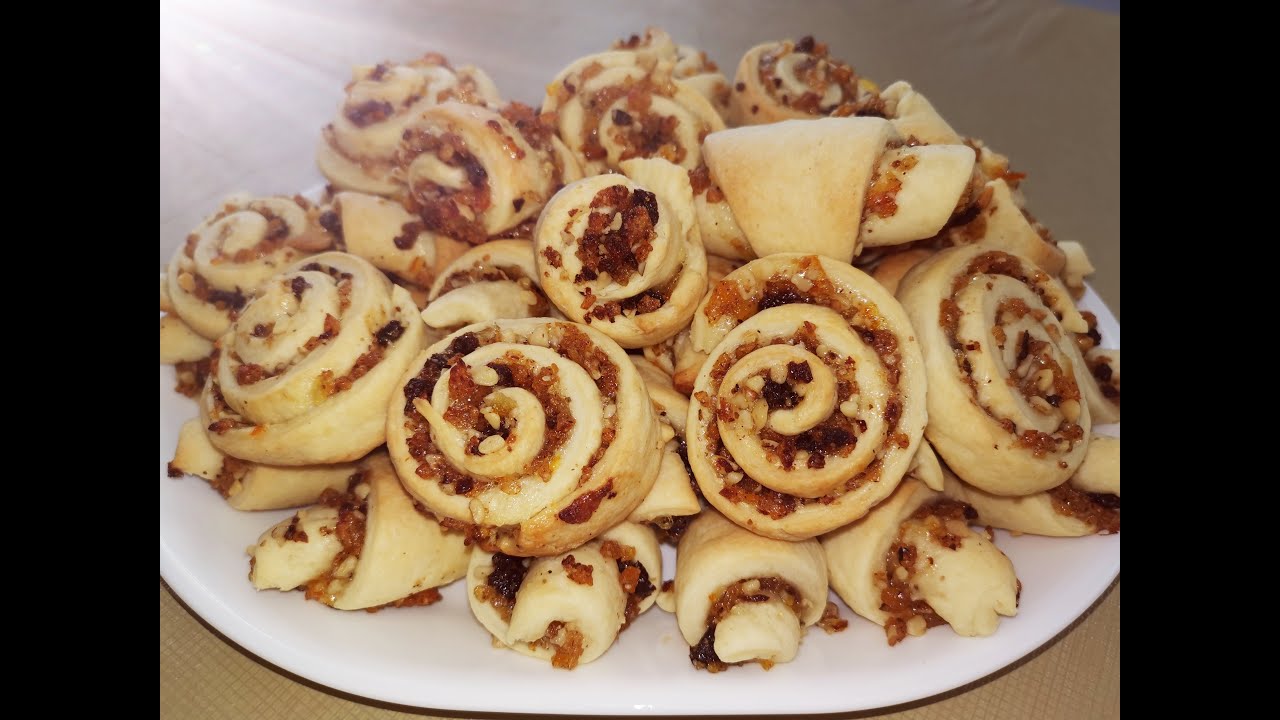 HOW TO MAKE A WALNUT RUGELACH | Easy Recipe