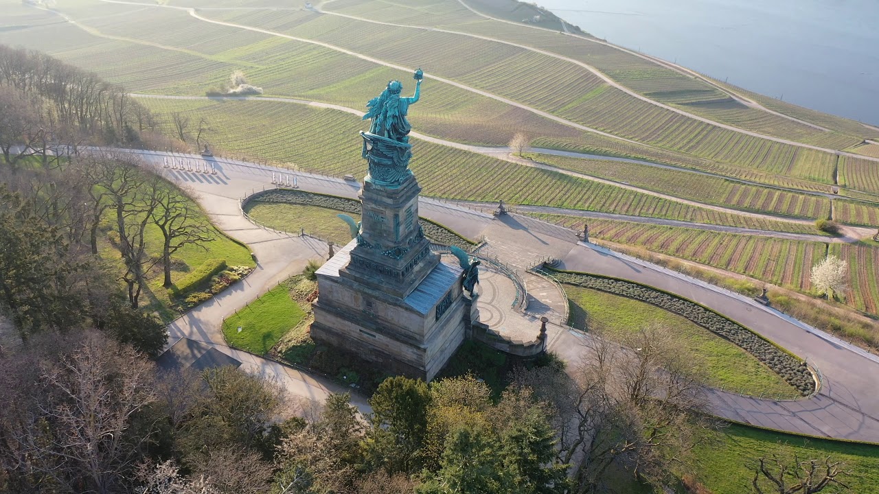 Das Niederwalddenkmal in Rüdesheim am Rhein
