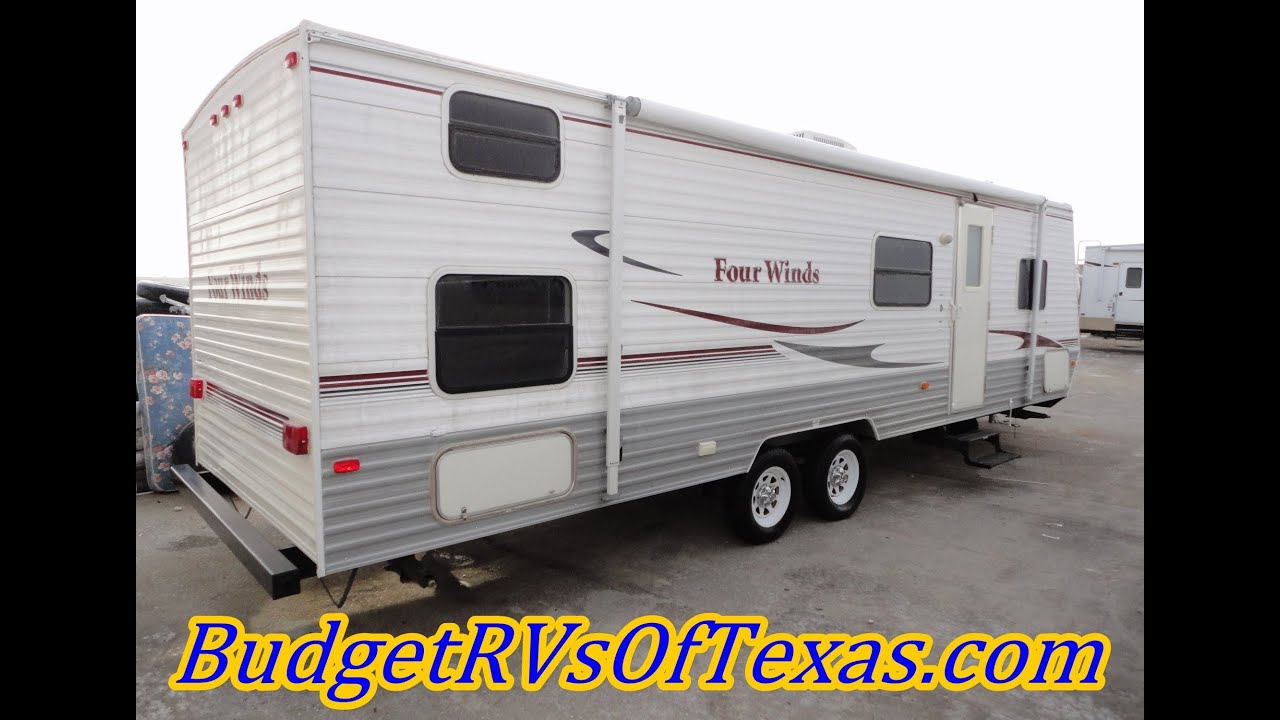 2006 Four Winds 29Q | Check Out This Great 2006 32ft Budget Friendly Bunk House!