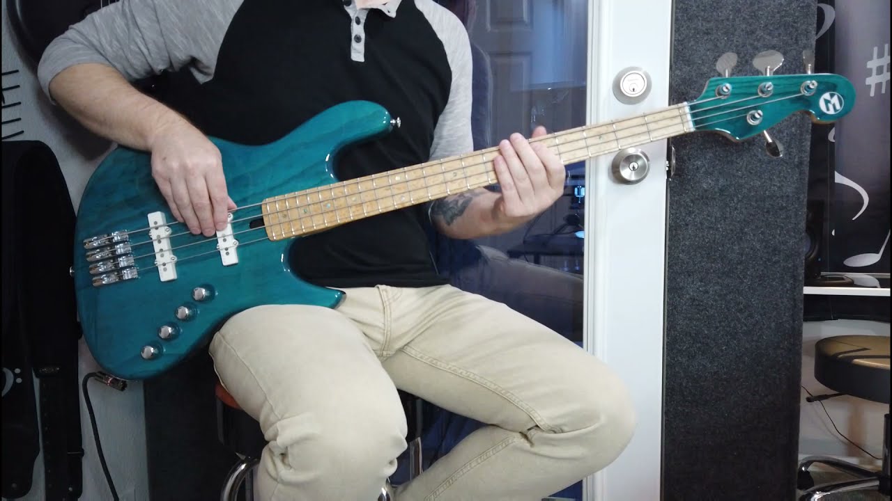 Short Scale Marusczcyk Elwood L Jazz Bass Cover - 
