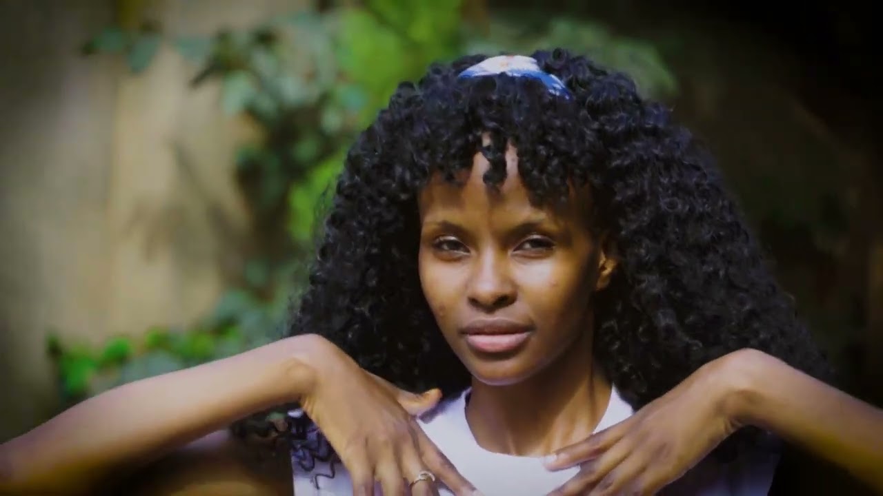 Blacq Juz -busy body (official v)