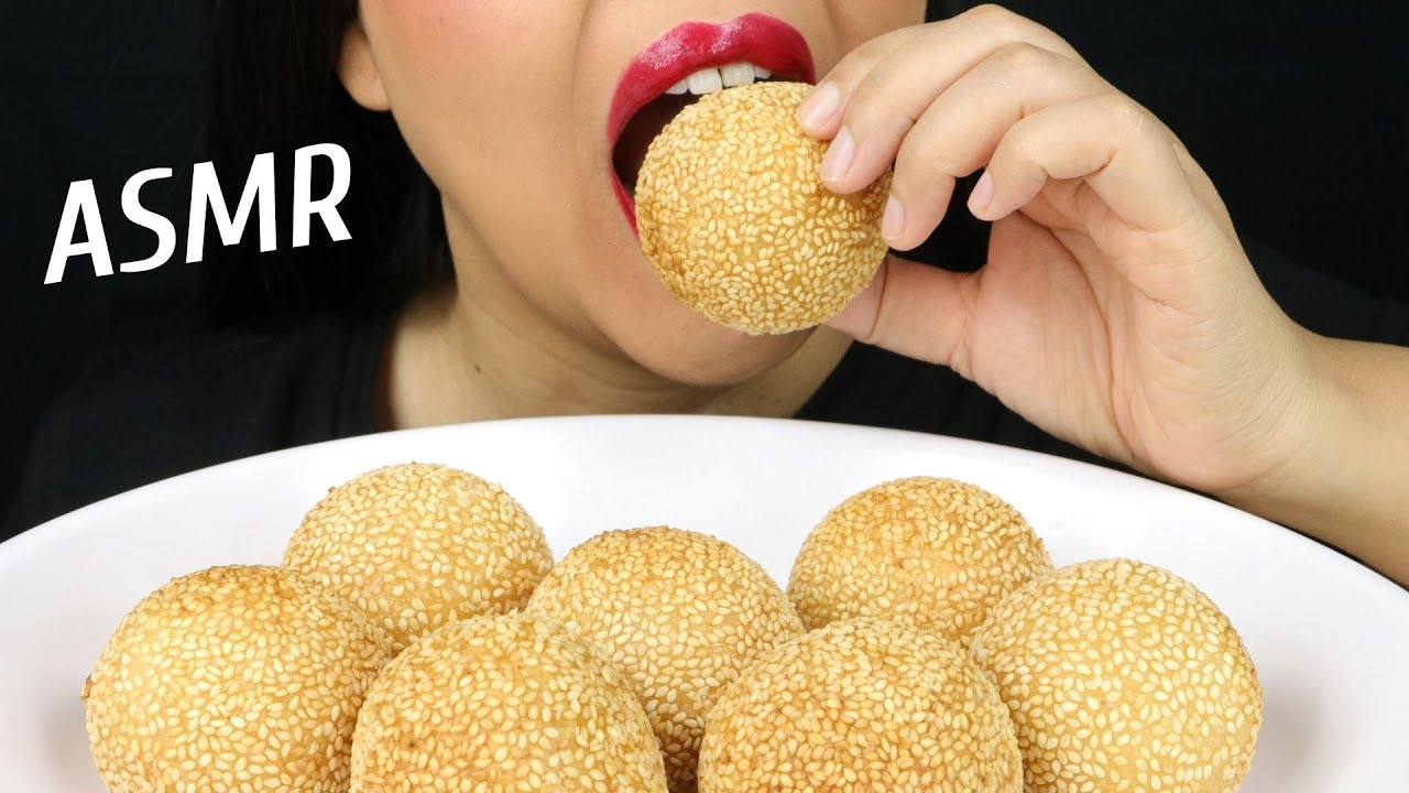 SESAME BALLS WITH MUNG BEANS ~ ASMR (No Talking) Eat Life With Kimchi