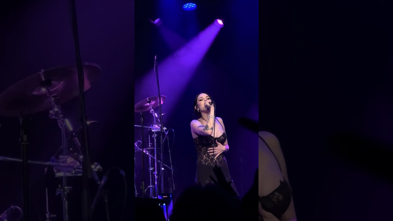 maggie lindemann crash and burn live in amsterdam