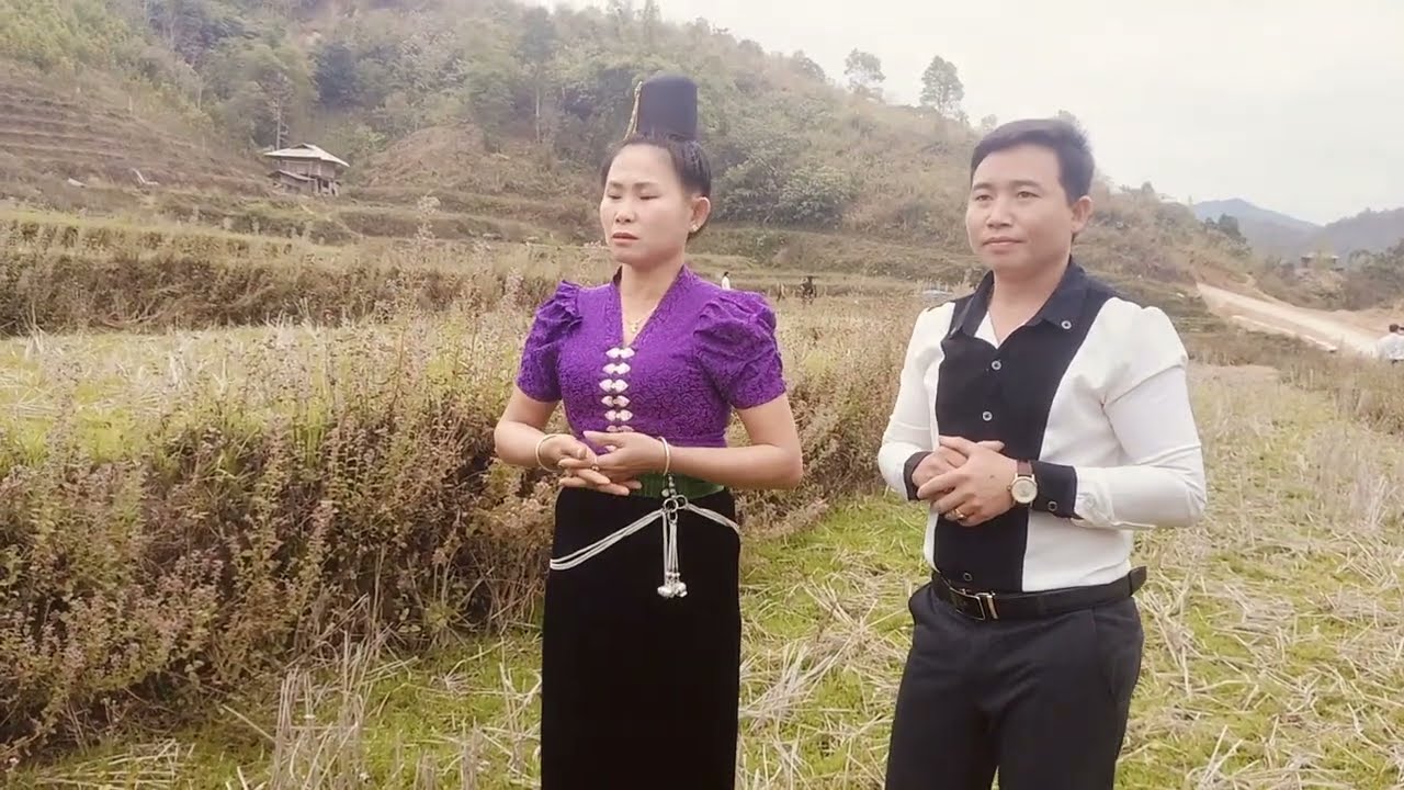 LẦN ĐẦU TIÊN ĐƯỢC GẶP HOA MỌI NGƯỜI CÙNG NGHE HOA LÁ HÁT NHÉ CẢ NHÀ 