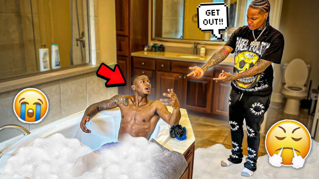 I TOOK A BATH IN JAZZ BRAND NEW BATHTUB AT THE NEW HOUSE 🧼 🤣