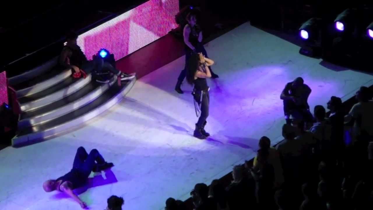 Janet Jackson - That's The Way Love Goes (Live)