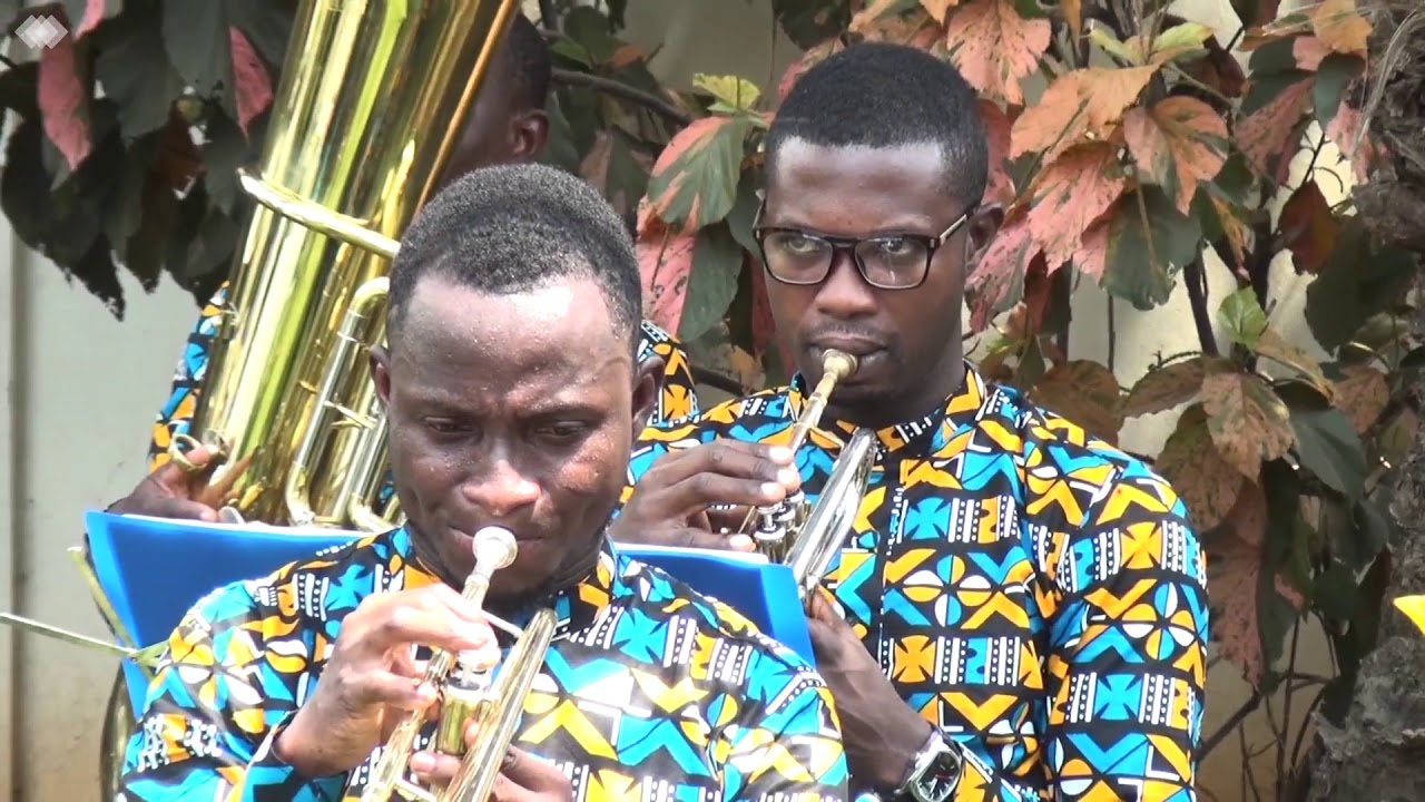 FANFARE DEO GRATIAS TOGO _228 :  Mikafu Mawu (Chantons le Seigneur/Let's sing the lord)