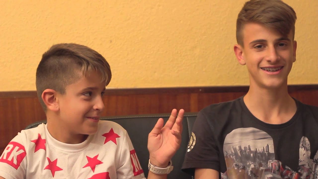 Adexe Y Nau (Respuestas del primer video preguntas) Parte 1