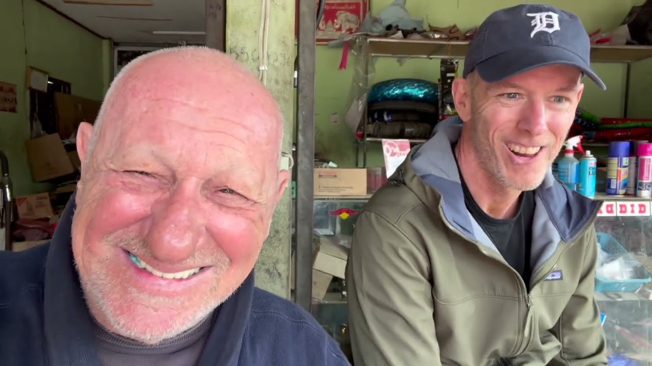Riding the HIMALAYAN 450 one month in Laos part 1