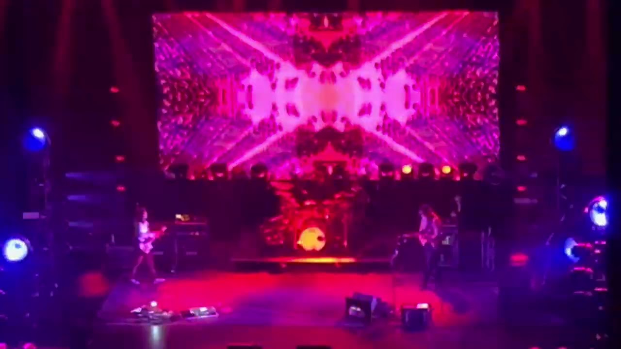 Primus - Too Many Puppies - NYE 2025 Oakland