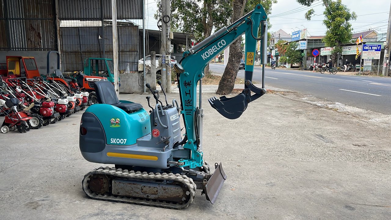 Xe Múc Mini KOBELCO SK007-3 Cửa Hàng Nông Ngư Cơ Nguyễn Văn Châu