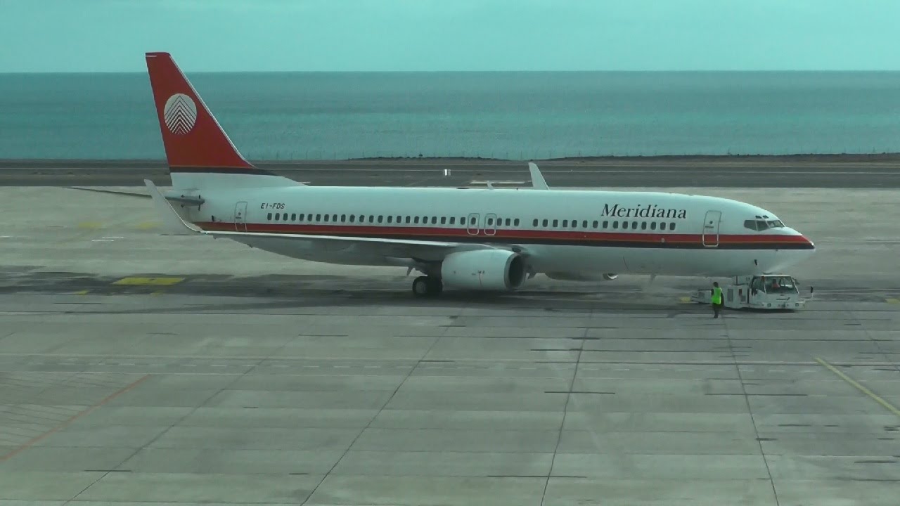 Meridiana 737-86N Pushback, Taxi and Takeoff from Fuerteventura Airport (Terminal View)