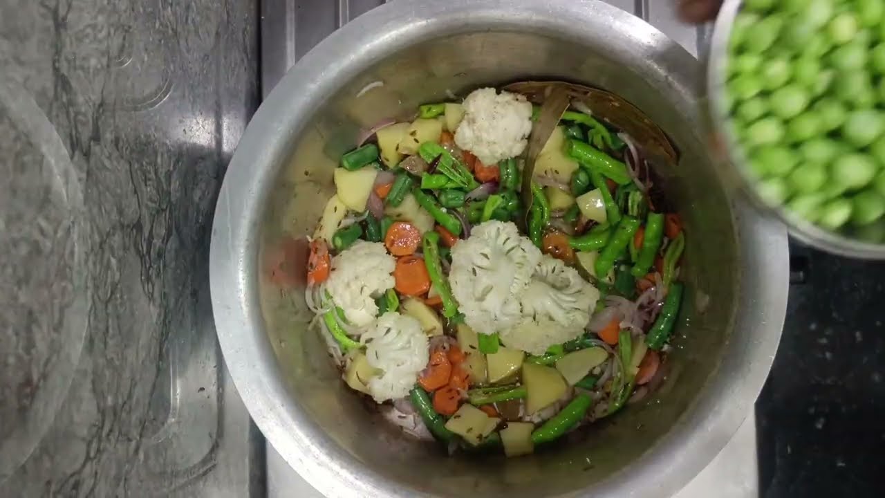 పక్కా కొలతలతో 👉 ఇంట్లోనే వేజ్ పులావ్😋 చాలా ఈజీగా వేజ్ పులావ్ రెసిపీ #vegetables #healthyfood #pulao 