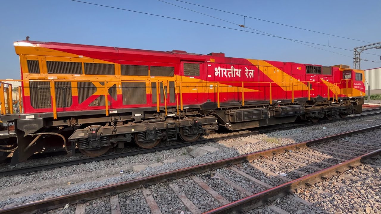 POWERFUL DIESEL WDG 6G Sounds & Departure | Indian Railways