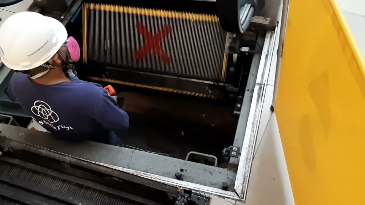 Como son las escaleras eléctricas por dentro