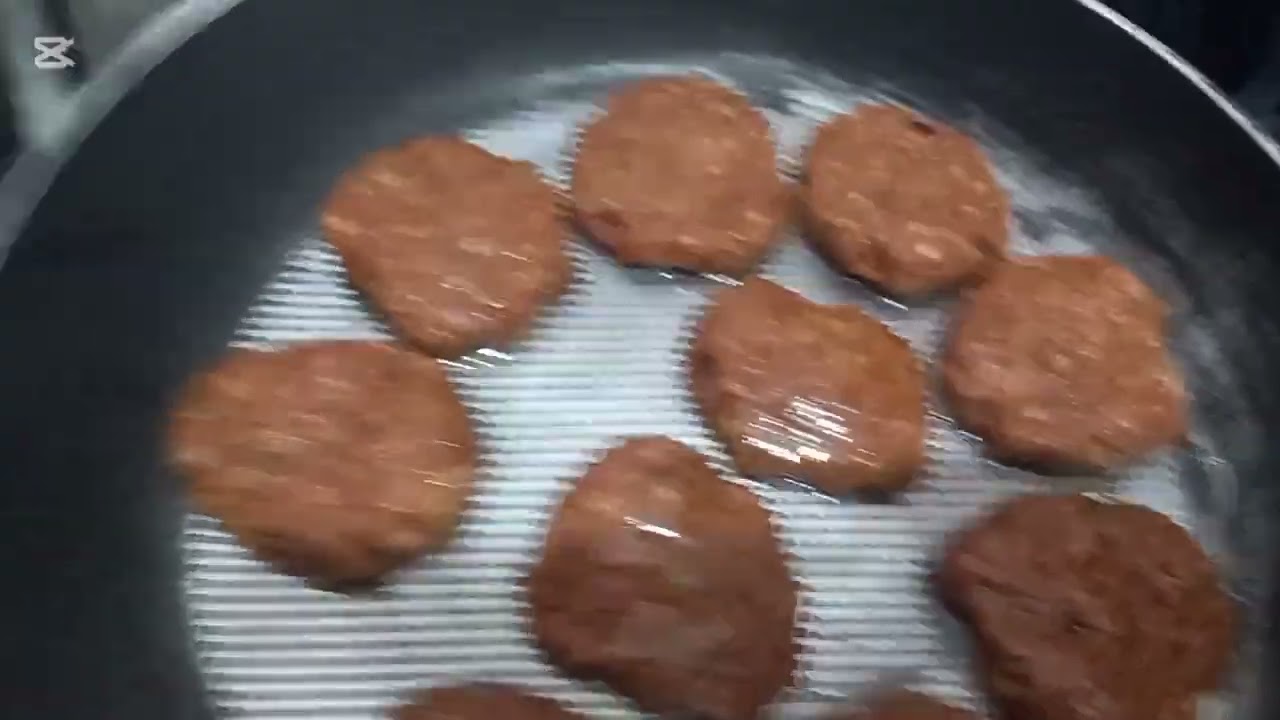 تاني يوم من تنظيفات عيد الاضحي نبد بسم الله 💪 واكلة خفيف  كفته وورق 🍇 عنب وشربه و لسان عصفور