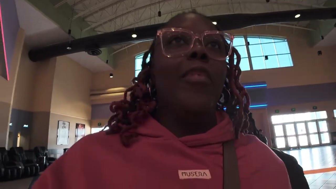 Spend Saturday With Me: Basketball/Movie/￼￼ Old Navy try ons