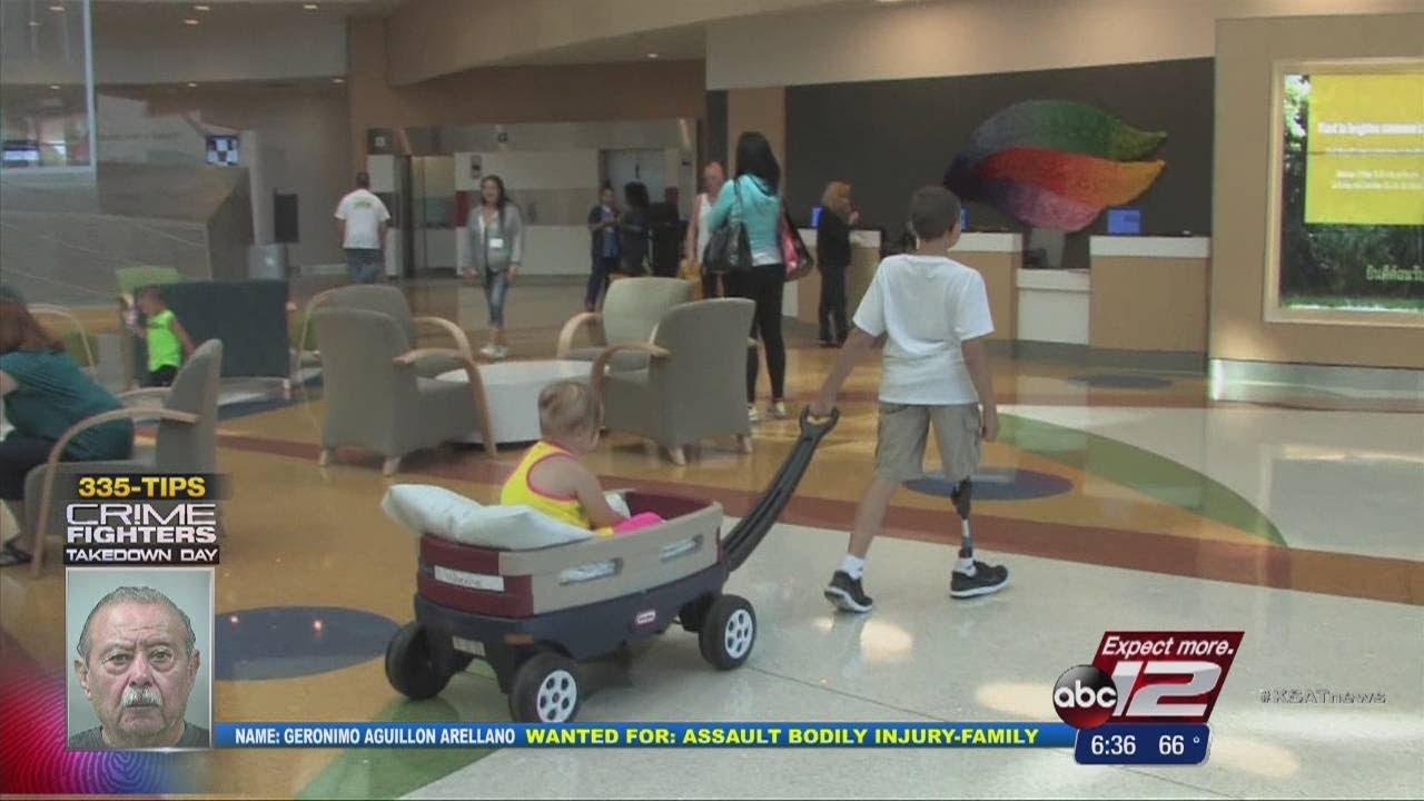 Sixth grader loses leg to cancer