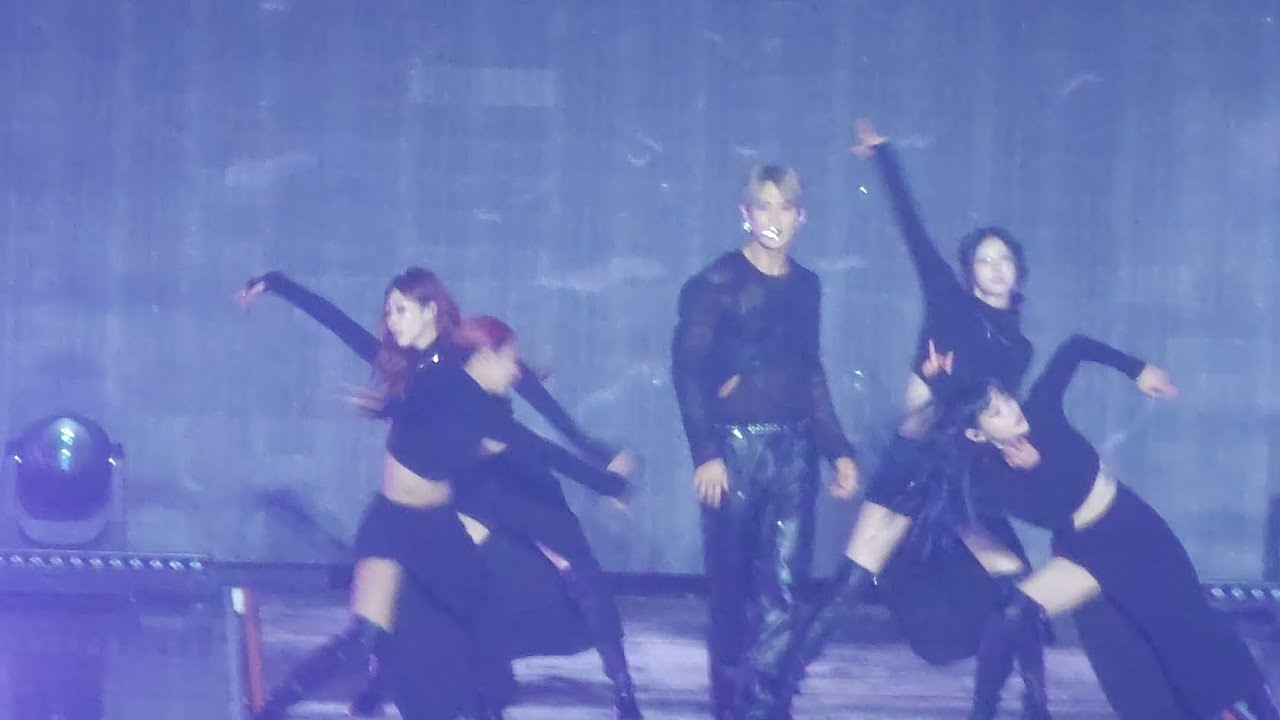 민호-Came And Left Me + FIREWORKS @251130 MEAN of my first