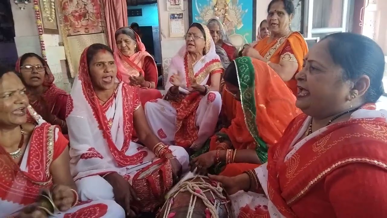 भोले बाबा का भजन,आज भोले की चढ़ी है बरात,