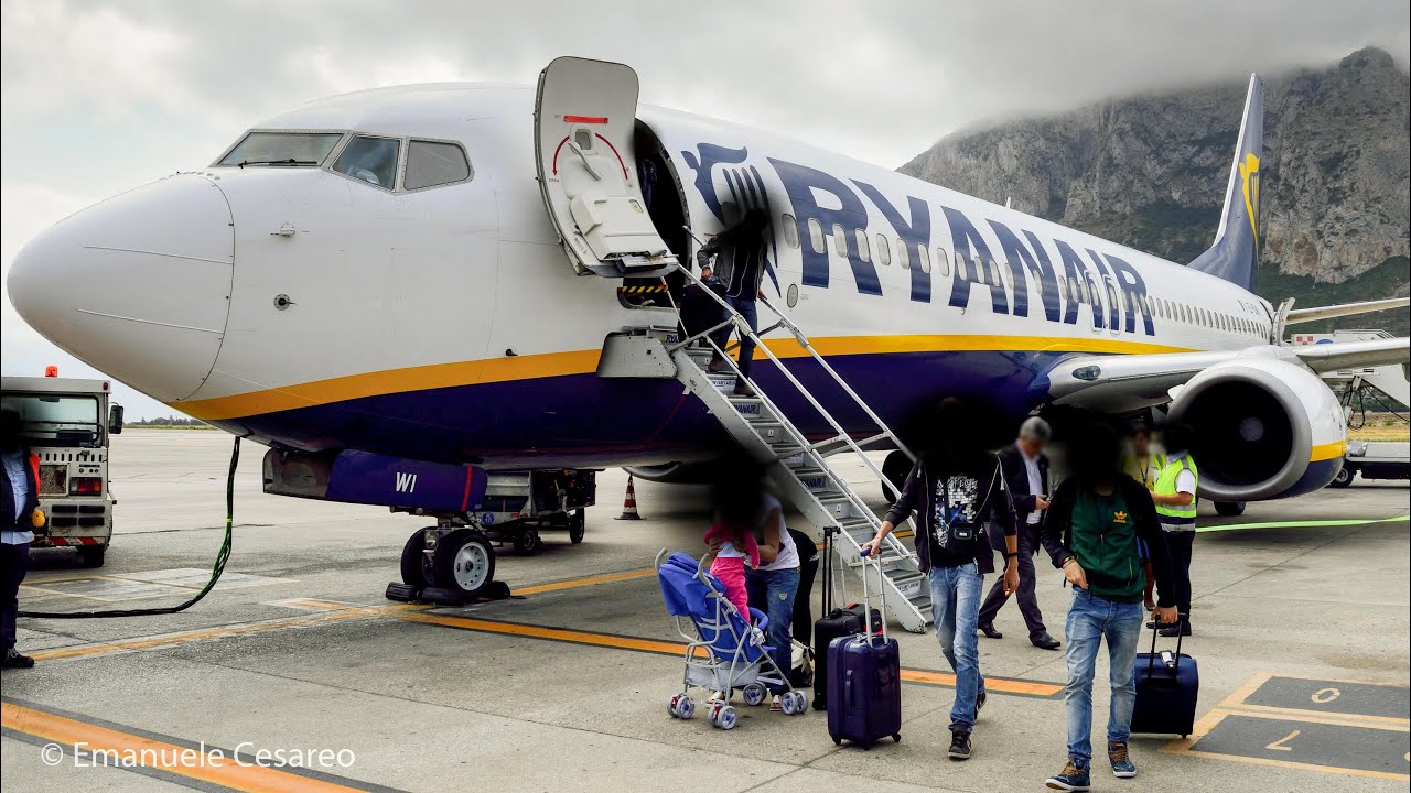 TRIP REPORT |  RYANAIR | B737-800| Roma Fiumicino - Palermo Punta Raisi | italian domestic classic