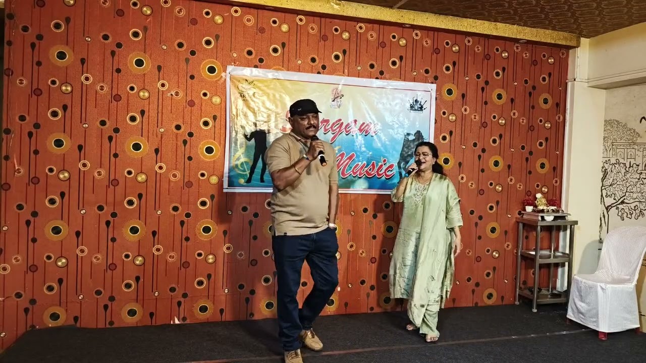 SATISH SHETTY & SHANTI VAZ (KANGALU VANDANE HELIVE..... NOT FROM ORIGINAL SOUND TRACK)