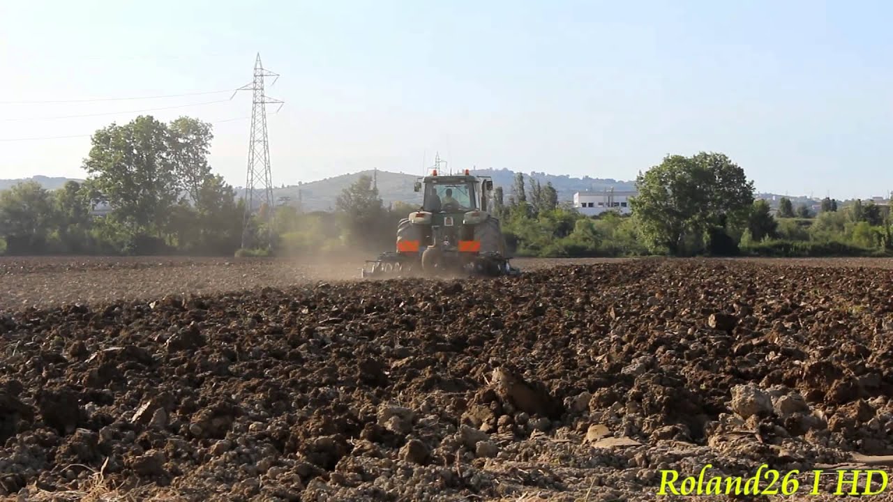 John Deere 8210 con erpice a dischi spedo   _Full HD_