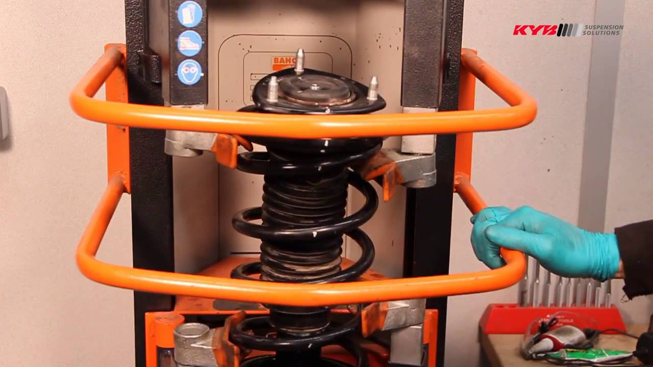 How to Replace Front Shock Absorbers: Suzuki Grand Vitara