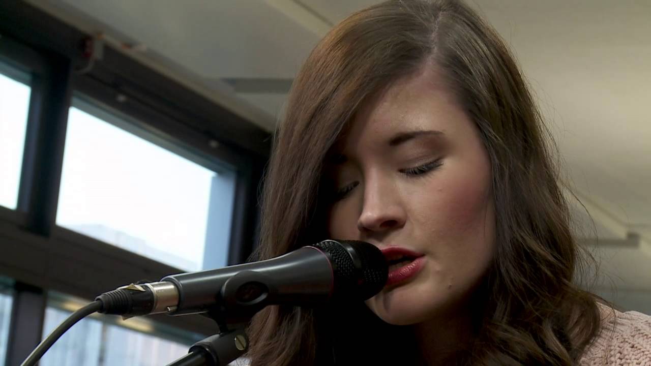 Madeline Juno - Like Lovers Do (2/10)