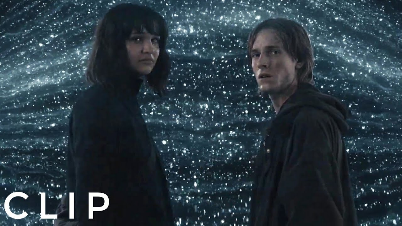 Dark S3E8-Jonas and Alt Martha travel to the origin world