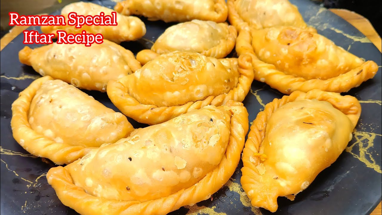 Qeema Samosa Recipe Specially Ramadan 2026 | इफ्तार में बनाए चटपटा कीमा समोसा