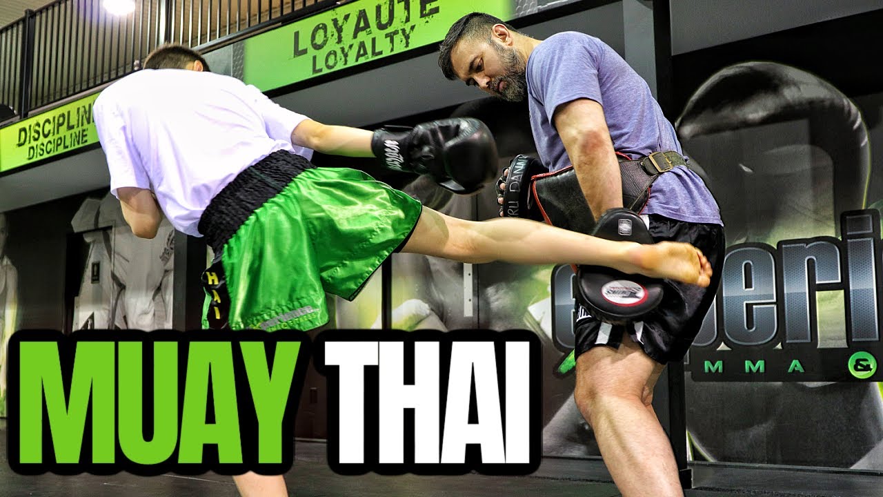 Muay Thai | Round Kicks