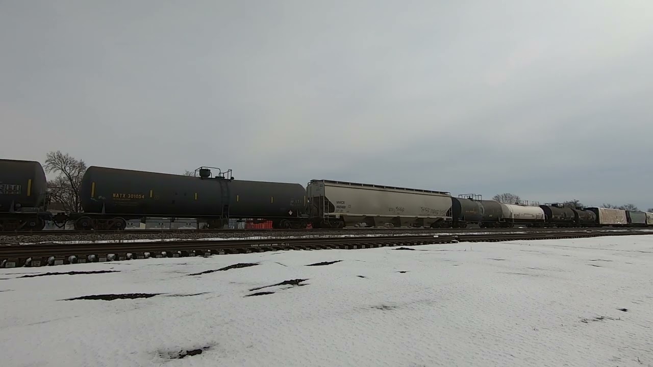 Trains at Elkville and Du Quoin, IL 2/8/26