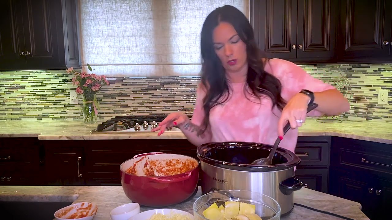 How to make Crockpot Lasagna! The easiest lasagna recipe!