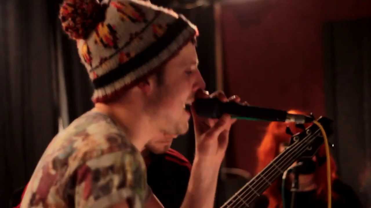 TOO SPICY ft Rosie & Red - GANJA FARMER (LIVE SESSION)