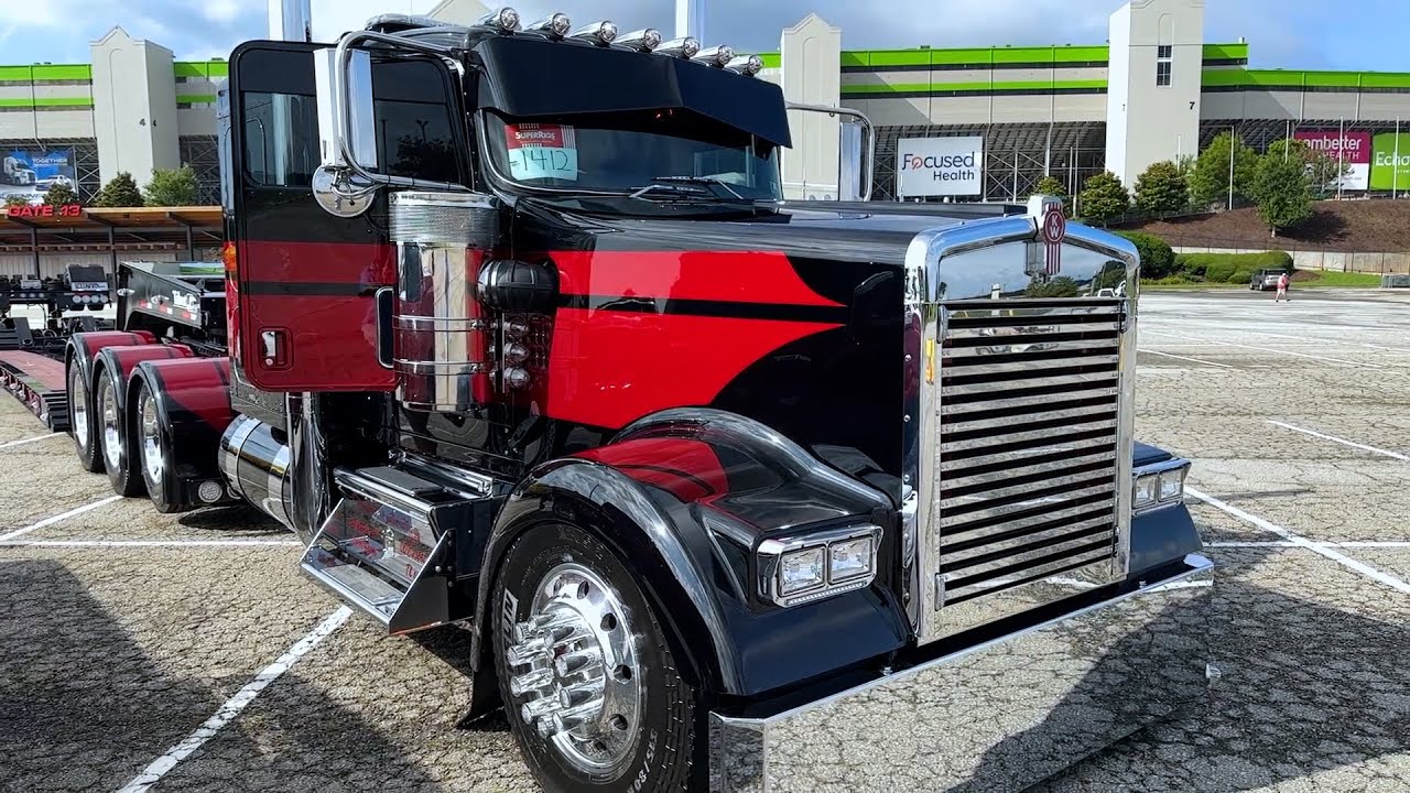 High-powered 2024 Kenworth W900L hauls heavy for Pennsylvania-based small fleet