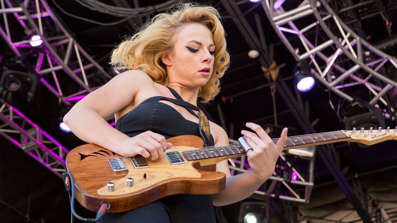 Samantha Fish - Telluride Blues & Brews Festival 2016 (with Acoustic intro)