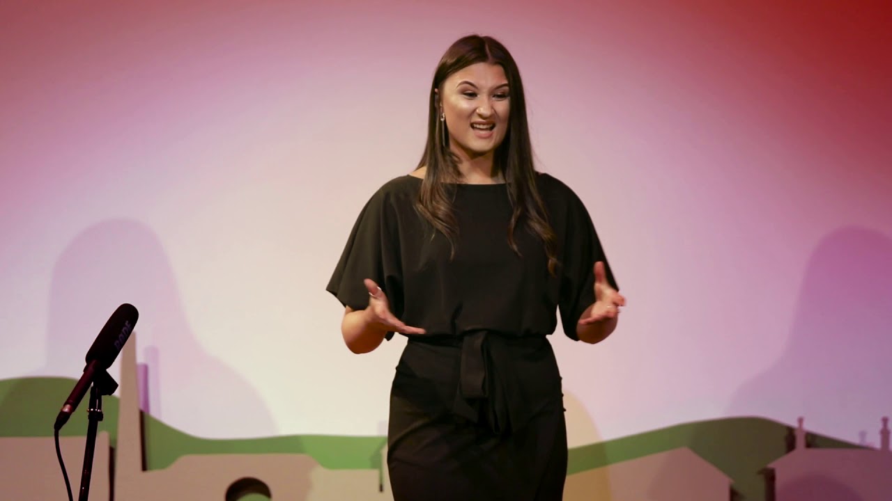 It's time to remove the filter from social media | Ellie Pool | TEDxBollington